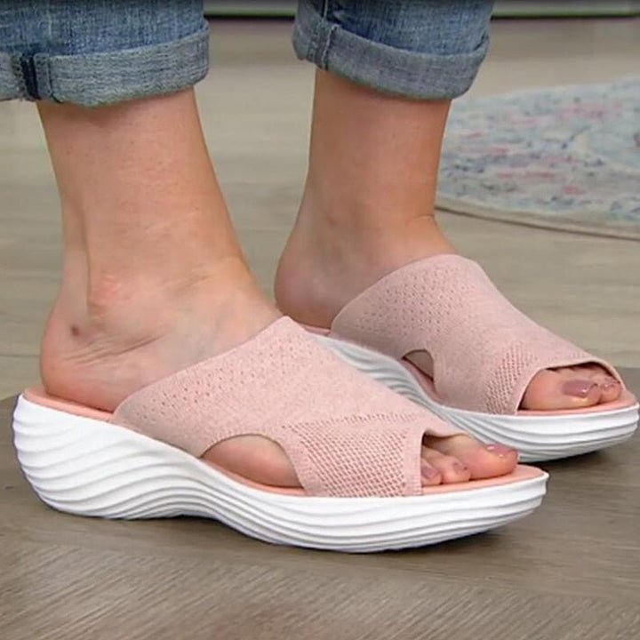 Women’s Slip-On Sandals – Soft Knit Upper – Cushioned Sole – Breathable Casual Fit