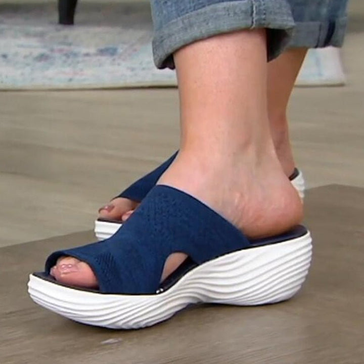 Women’s Slip-On Sandals – Soft Knit Upper – Cushioned Sole – Breathable Casual Fit